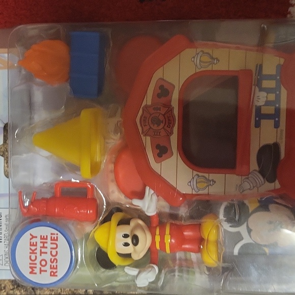 Disney Other - Mickey To The Rescue Toy